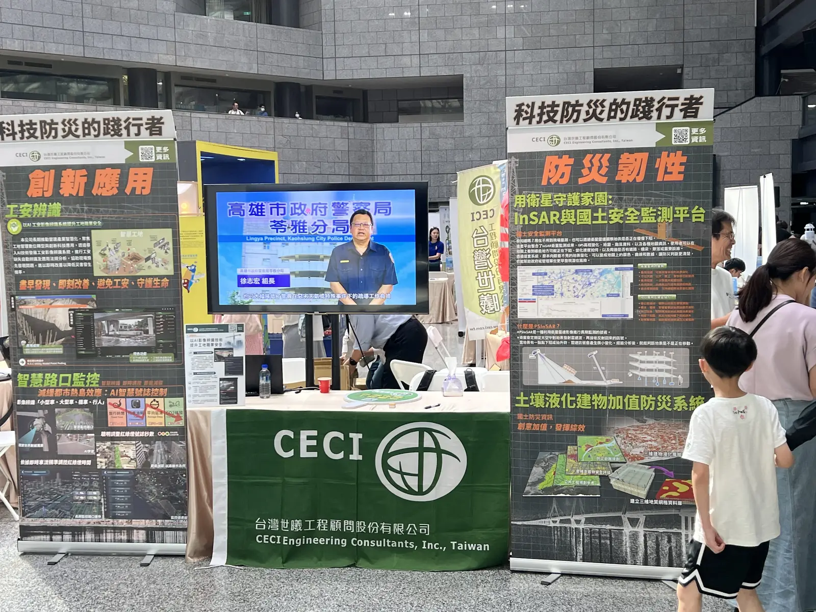 高雄科工館液晶電視租賃案例